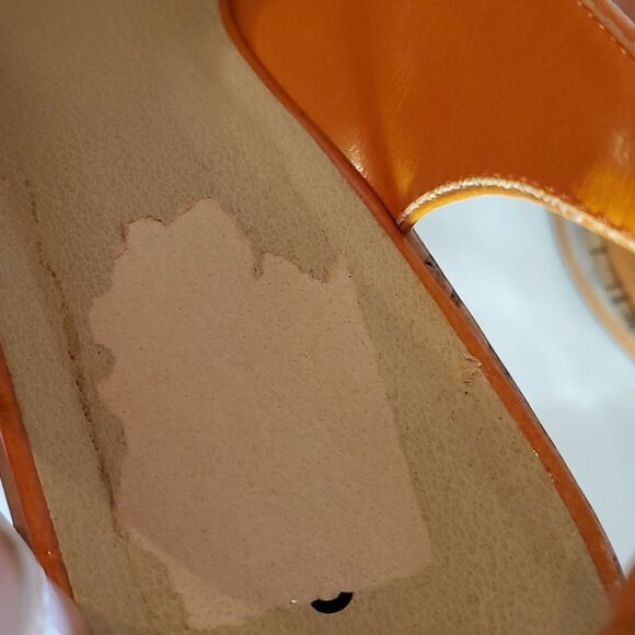 CLASSIFIED WOMEN"S WEDGE STYLE OPEN TOE SANDAL - Picture 11 of 16